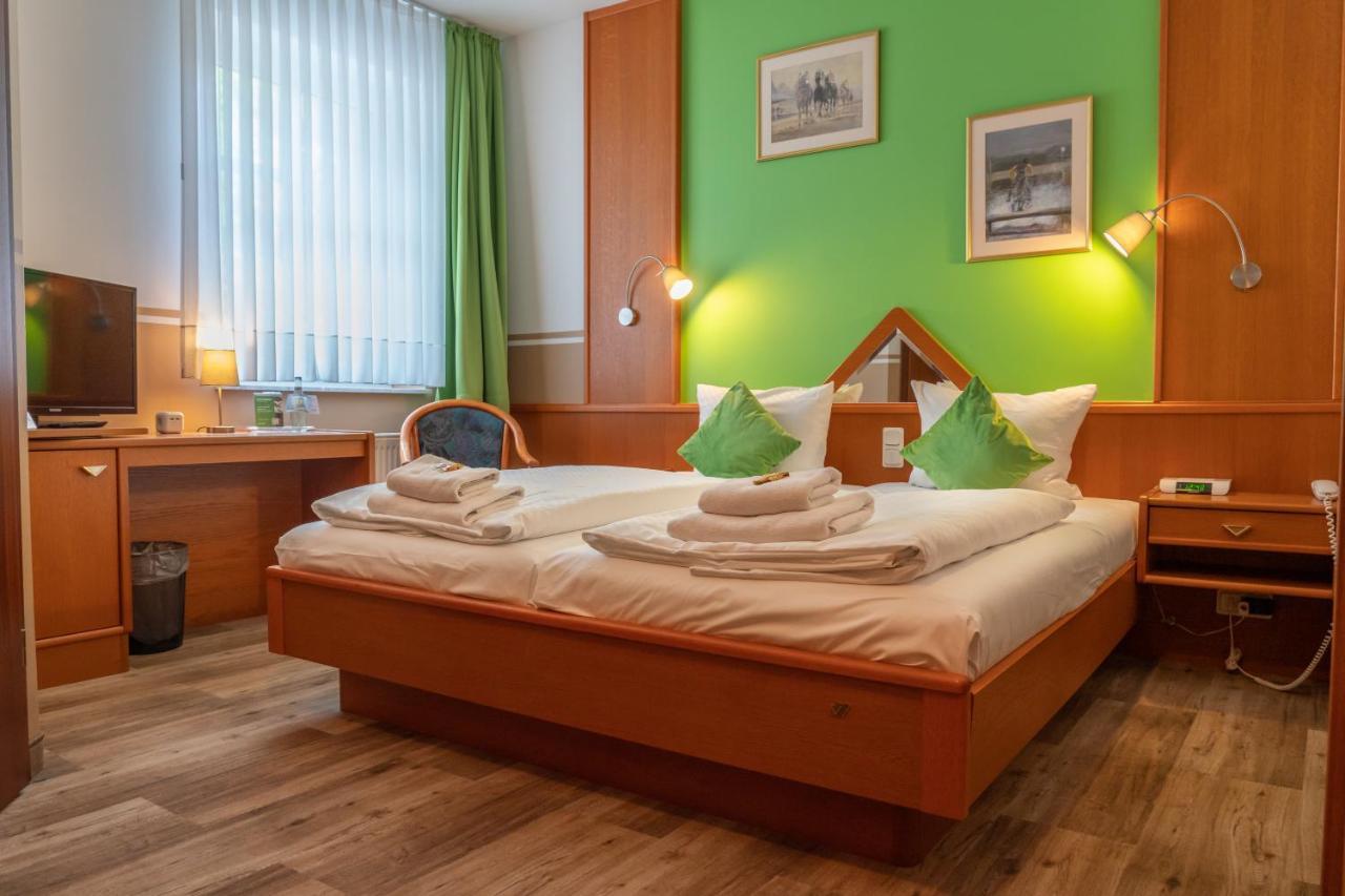 Parkhotel Neustadt Garni Buitenkant foto